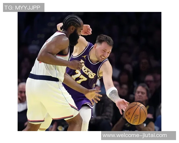 湖人火箭连胜势头强劲雷霆遭遇首败三双王们的辉煌记录再度刷新